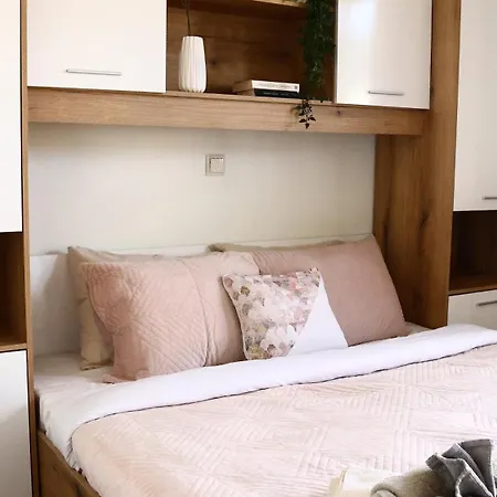 Apartment Sunny