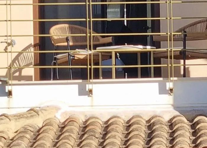 Sunny Apartment