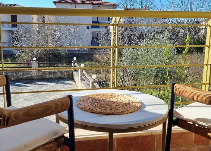 Sunny Apartment *